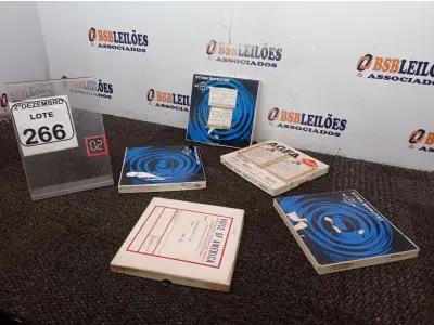 LOTE 266 - 05 FITAS P/GRAVADOR DE ROLOS ANTIGAS. (NO ESTADO) ATENÇÃO! FAZER A VISITAÇÃO ANTES DE ARREMATAR, NÃO SABEMOS SE FUNCIONA. LEILÃO NÃO TEM GARANTIA E NEM DEVOLUÇÃO, SUJEITO A POSSÍVEIS AVARIAS VISÍVEIS/OCULTAS E/OU AUSÊNCIA DE COMPONENTES.