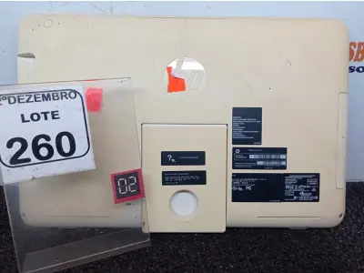 LOTE 260 - 01 ALL IN ONE MARCA HP P/RETIRA DE PEÇAS. (NO ESTADO) ATENÇÃO! FAZER A VISITAÇÃO ANTES DE ARREMATAR, NÃO SABEMOS SE FUNCIONA. LEILÃO NÃO TEM GARANTIA E NEM DEVOLUÇÃO, SUJEITO A POSSÍVEIS AVARIAS VISÍVEIS/OCULTAS E/OU AUSÊNCIA DE COMPONENTES.