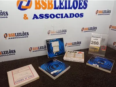 LOTE 266 - 05 FITAS P/GRAVADOR DE ROLOS ANTIGAS. (NO ESTADO) ATENÇÃO! FAZER A VISITAÇÃO ANTES DE ARREMATAR, NÃO SABEMOS SE FUNCIONA. LEILÃO NÃO TEM GARANTIA E NEM DEVOLUÇÃO, SUJEITO A POSSÍVEIS AVARIAS VISÍVEIS/OCULTAS E/OU AUSÊNCIA DE COMPONENTES.