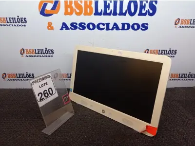 LOTE 260 - 01 ALL IN ONE MARCA HP P/RETIRA DE PEÇAS. (NO ESTADO) ATENÇÃO! FAZER A VISITAÇÃO ANTES DE ARREMATAR, NÃO SABEMOS SE FUNCIONA. LEILÃO NÃO TEM GARANTIA E NEM DEVOLUÇÃO, SUJEITO A POSSÍVEIS AVARIAS VISÍVEIS/OCULTAS E/OU AUSÊNCIA DE COMPONENTES.