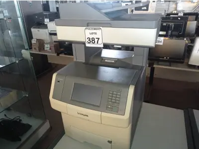 LOTE 387 - 01 IMPRESSORA MULTIFUNCIONAL MODELO X748DE MARCA LEXMARK. (NO ESTADO) ATENÇÃO! FAZER A VISITAÇÃO ANTES DE ARREMATAR, NÃO SABEMOS SE FUNCIONA. LEILÃO NÃO TEM GARANTIA E NEM DEVOLUÇÃO, SUJEITO A POSSÍVEIS AVARIAS VISÍVEIS/OCULTAS E/OU AUSÊNCIA DE COMPONENTES.