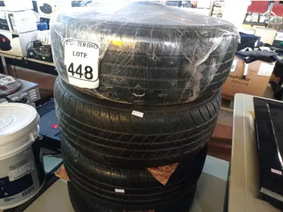 LOTE 448 - 04 RODAS DE FUSCA ORIGINAL. (NO ESTADO) ATENÇÃO! FAZER A VISITAÇÃO ANTES DE ARREMATAR, NÃO SABEMOS SE FUNCIONA. LEILÃO NÃO TEM GARANTIA E NEM DEVOLUÇÃO, SUJEITO A POSSÍVEIS AVARIAS VISÍVEIS/OCULTAS E/OU AUSÊNCIA DE COMPONENTES.