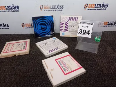 LOTE 394 - 05 FITAS P/GRAVADOR DE ROLOS ANTIGAS. (NO ESTADO) ATENÇÃO! FAZER A VISITAÇÃO ANTES DE ARREMATAR, NÃO SABEMOS SE FUNCIONA. LEILÃO NÃO TEM GARANTIA E NEM DEVOLUÇÃO, SUJEITO A POSSÍVEIS AVARIAS VISÍVEIS/OCULTAS E/OU AUSÊNCIA DE COMPONENTES.