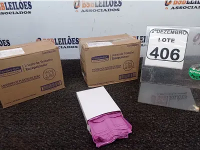 LOTE 406 - 02 CAIXAS COM SAQUINHOS PLÁSTICOS PARA DESCARTES DE ABSORVENTES, CONTEM 10 PERFIS COM 60 UNIDADES CADA. (NO ESTADO) ATENÇÃO! FAZER A VISITAÇÃO ANTES DE ARREMATAR, NÃO SABEMOS SE FUNCIONA. LEILÃO NÃO TEM GARANTIA E NEM DEVOLUÇÃO, SUJEITO A POSSÍVEIS AVARIAS VISÍVEIS/OCULTAS E/OU AUSÊNCIA DE COMPONENTES.