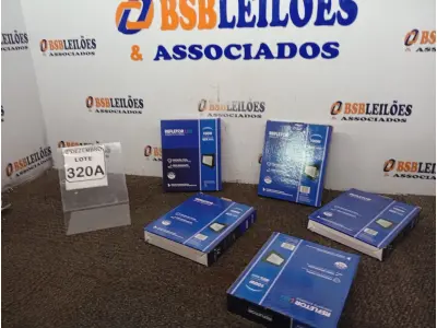 LOTE 320 - 05 REFLETORES LED AMBIENTE EXTERNO 100W. (NOVO), (NO ESTADO) ATENÇÃO! FAZER A VISITAÇÃO ANTES DE ARREMATAR, NÃO SABEMOS SE FUNCIONA. LEILÃO NÃO TEM GARANTIA E NEM DEVOLUÇÃO, SUJEITO A POSSÍVEIS AVARIAS VISÍVEIS/OCULTAS E/OU AUSÊNCIA DE COMPONENTES.