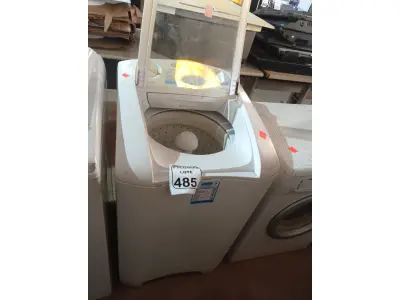 LOTE 485 - 01 MÁQUINA DE LAVAR MARCA ELECTROLUX 8KG 110V. (NO ESTADO) ATENÇÃO! FAZER A VISITAÇÃO ANTES DE ARREMATAR, NÃO SABEMOS SE FUNCIONA. LEILÃO NÃO TEM GARANTIA E NEM DEVOLUÇÃO, SUJEITO A POSSÍVEIS AVARIAS VISÍVEIS/OCULTAS E/OU AUSÊNCIA DE COMPONENTES.
