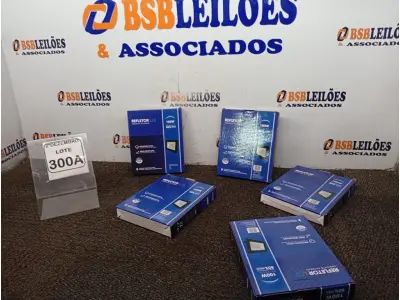 LOTE 300 - 05 REFLETORES LED AMBIENTE EXTERNO 100W. (NOVO), (NO ESTADO) ATENÇÃO! FAZER A VISITAÇÃO ANTES DE ARREMATAR, NÃO SABEMOS SE FUNCIONA. LEILÃO NÃO TEM GARANTIA E NEM DEVOLUÇÃO, SUJEITO A POSSÍVEIS AVARIAS VISÍVEIS/OCULTAS E/OU AUSÊNCIA DE COMPONENTES.