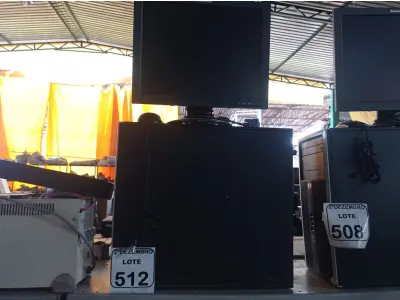 LOTE 512 - 01 CPU MARCA HP E 01 MONITOR MARCA LENOVO C/MOUSE. (NO ESTADO) ATENÇÃO! FAZER A VISITAÇÃO ANTES DE ARREMATAR, NÃO SABEMOS SE FUNCIONA. LEILÃO NÃO TEM GARANTIA E NEM DEVOLUÇÃO, SUJEITO A POSSÍVEIS AVARIAS VISÍVEIS/OCULTAS E/OU AUSÊNCIA DE COMPONENTES.