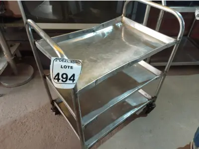 LOTE 494 - 01 CARRINHO EM INOX. (NO ESTADO) ATENÇÃO! FAZER A VISITAÇÃO ANTES DE ARREMATAR, NÃO SABEMOS SE FUNCIONA. LEILÃO NÃO TEM GARANTIA E NEM DEVOLUÇÃO, SUJEITO A POSSÍVEIS AVARIAS VISÍVEIS/OCULTAS E/OU AUSÊNCIA DE COMPONENTES.