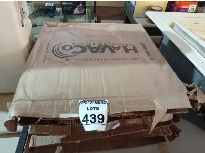 LOTE 439 - 03 TAMPAS DE DUTOS P/AR-CONDICIONADO. (NO ESTADO) ATENÇÃO! FAZER A VISITAÇÃO ANTES DE ARREMATAR, NÃO SABEMOS SE FUNCIONA. LEILÃO NÃO TEM GARANTIA E NEM DEVOLUÇÃO, SUJEITO A POSSÍVEIS AVARIAS VISÍVEIS/OCULTAS E/OU AUSÊNCIA DE COMPONENTES.