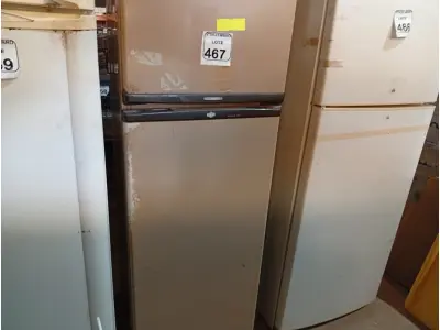 LOTE 467 - 01 GELADEIRA BRASTEMP 220V. (NO ESTADO) ATENÇÃO! FAZER A VISITAÇÃO ANTES DE ARREMATAR, NÃO SABEMOS SE FUNCIONA. LEILÃO NÃO TEM GARANTIA E NEM DEVOLUÇÃO, SUJEITO A POSSÍVEIS AVARIAS VISÍVEIS/OCULTAS E/OU AUSÊNCIA DE COMPONENTES.
