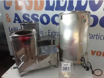 LOTE 361 - 03 CAFETEIRAS EM INOX C/AVARIAS MARCAS E MODELOS DIVERSOS. (NO ESTADO) ATENÇÃO! FAZER A VISITAÇÃO ANTES DE ARREMATAR, NÃO SABEMOS SE FUNCIONA. LEILÃO NÃO TEM GARANTIA E NEM DEVOLUÇÃO, SUJEITO A POSSÍVEIS AVARIAS VISÍVEIS/OCULTAS E/OU AUSÊNCIA DE COMPONENTES.