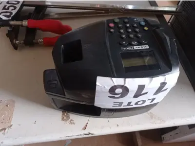 LOTE 116 - 01 - RELÓGIO PONTO HENRY SUPER FACIL (NO ESTADO, NÃO SABEMOS SE FUNCIONA. LEILÃO NÃO TEM GARANTIA E NEM DEVOLUÇÃO, SUJEITO A POSSÍVEIS AVARIAS VISÍVEIS/OCULTAS E/OU AUSÊNCIA DE COMPONENTES)