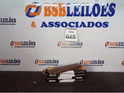 LOTE 025 - 04 MASSAS P/CALAFETAR MARCA VONDER (NOVO). (NO ESTADO) ATENÇÃO! FAZER A VISITAÇÃO ANTES DE ARREMATAR, NÃO SABEMOS SE FUNCIONA. LEILÃO NÃO TEM GARANTIA E NEM DEVOLUÇÃO, SUJEITO A POSSÍVEIS AVARIAS VISÍVEIS/OCULTAS E/OU AUSÊNCIA DE COMPONENTES.