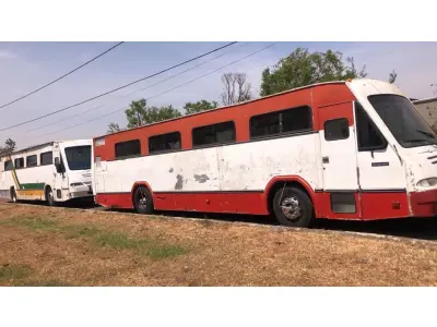 LOTE 008 - ITEM 8 : MOTORHOME MERCEDES BENZ, MODELO ALFA 12.000E, ANO 1999/2000, VERSÃO MOTORCASA, ,MOTOR MB 1621 INTERCULADO TURBINADO 211CV,SUSPENSÃO A AR, COMPRIMENTO MAX.12.60MTS, LARGURA MAX2.90MTS, ALTURA MAX3.10MTS, TARA 9.650KG, CAPACIDADE DE GARGA 8.350KG,OBS: DOCUMENTADO MOTORCASA 27PASSAGEIROS DE FABRICA., BAIXA QUILOMETRAGEM FOI ADQUIRIDO DO GOVERNO DO DISTRITO FEDERAL, (OBS: DOCUMENTAÇÃO EM MEU NOME MOTOR CASA, (NO ESTADO) (AGENDAR VISITAÇÃO NO DF.)