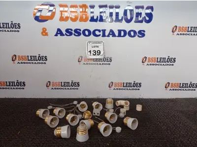 LOTE 139 - 02 FECHADURAS MARCA PADO CONCEPT. (NOVO) (NO ESTADO) ATENÇÃO! FAZER A VISITAÇÃO ANTES DE ARREMATAR, NÃO SABEMOS SE FUNCIONA. LEILÃO NÃO TEM GARANTIA E NEM DEVOLUÇÃO, SUJEITO A POSSÍVEIS AVARIAS VISÍVEIS/OCULTAS E/OU AUSÊNCIA DE COMPONENTES.