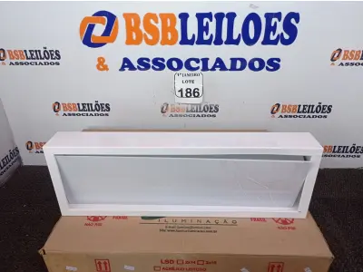 LOTE 186 - 04 LUMINÁRIAS DE EMBUTIR MARCA LUMILUZ. (NO ESTADO) ATENÇÃO! FAZER A VISITAÇÃO ANTES DE ARREMATAR, NÃO SABEMOS SE FUNCIONA. LEILÃO NÃO TEM GARANTIA E NEM DEVOLUÇÃO, SUJEITO A POSSÍVEIS AVARIAS VISÍVEIS/OCULTAS E/OU AUSÊNCIA DE COMPONENTES.