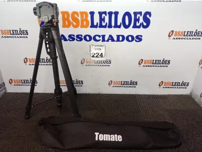 LOTE 224 - 01 TRIPÉ PARA CÂMERA TOMATE MTG-3016. (NO ESTADO) ATENÇÃO! FAZER A VISITAÇÃO ANTES DE ARREMATAR, NÃO SABEMOS SE FUNCIONA. LEILÃO NÃO TEM GARANTIA E NEM DEVOLUÇÃO, SUJEITO A POSSÍVEIS AVARIAS VISÍVEIS/OCULTAS E/OU AUSÊNCIA DE COMPONENTES.