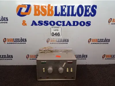 LOTE 046 - 01 BISTURI ELETRÔNICO ODONTOLÓGICO MARCA EMAI. (NO ESTADO) ATENÇÃO! FAZER A VISITAÇÃO ANTES DE ARREMATAR, NÃO SABEMOS SE FUNCIONA. LEILÃO NÃO TEM GARANTIA E NEM DEVOLUÇÃO, SUJEITO A POSSÍVEIS AVARIAS VISÍVEIS/OCULTAS E/OU AUSÊNCIA DE COMPONENTES.
