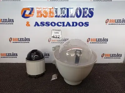 LOTE 432 - 01 CÂMERA DOME MARCA PIXORD. (NO ESTADO) ATENÇÃO! FAZER A VISITAÇÃO ANTES DE ARREMATAR, NÃO SABEMOS SE FUNCIONA. LEILÃO NÃO TEM GARANTIA E NEM DEVOLUÇÃO, SUJEITO A POSSÍVEIS AVARIAS VISÍVEIS/OCULTAS E/OU AUSÊNCIA DE COMPONENTES.