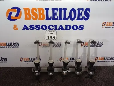 LOTE 135 - 05 DOSADORES DE BEBIDAS. (NO ESTADO) ATENÇÃO! FAZER A VISITAÇÃO ANTES DE ARREMATAR, NÃO SABEMOS SE FUNCIONA. LEILÃO NÃO TEM GARANTIA E NEM DEVOLUÇÃO, SUJEITO A POSSÍVEIS AVARIAS VISÍVEIS/OCULTAS E/OU AUSÊNCIA DE COMPONENTES.