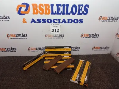 LOTE 012 - 08 MASSAS PARA CALAFETAR MARCA VONDER (NOVO). (NO ESTADO) ATENÇÃO! FAZER A VISITAÇÃO ANTES DE ARREMATAR, NÃO SABEMOS SE FUNCIONA. LEILÃO NÃO TEM GARANTIA E NEM DEVOLUÇÃO, SUJEITO A POSSÍVEIS AVARIAS VISÍVEIS/OCULTAS E/OU AUSÊNCIA DE COMPONENTES.