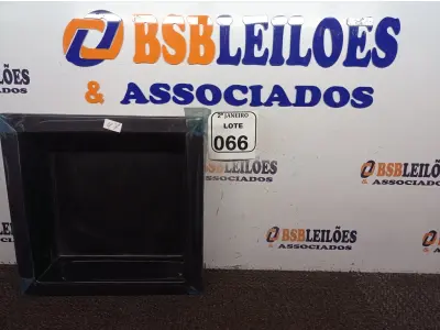 LOTE 066 - 01 NICHO PARA BANHEIRO NA COR PRETA QUADRADA (NOVO). (NO ESTADO) ATENÇÃO! FAZER A VISITAÇÃO ANTES DE ARREMATAR, NÃO SABEMOS SE FUNCIONA. LEILÃO NÃO TEM GARANTIA E NEM DEVOLUÇÃO, SUJEITO A POSSÍVEIS AVARIAS VISÍVEIS/OCULTAS E/OU AUSÊNCIA DE COMPONENTES.