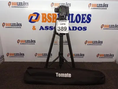 LOTE 389 - 01 TRIPÉ PARA CÂMERA MARCA TOMATE (NOVO). (NO ESTADO) ATENÇÃO! FAZER A VISITAÇÃO ANTES DE ARREMATAR, NÃO SABEMOS SE FUNCIONA. LEILÃO NÃO TEM GARANTIA E NEM DEVOLUÇÃO, SUJEITO A POSSÍVEIS AVARIAS VISÍVEIS/OCULTAS E/OU AUSÊNCIA DE COMPONENTES.