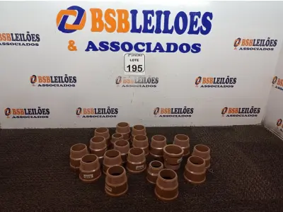 LOTE 195 - 01 LOTE COM ADAPTADORES SOLD CURTO 60MM. (NO ESTADO) ATENÇÃO! FAZER A VISITAÇÃO ANTES DE ARREMATAR, NÃO SABEMOS SE FUNCIONA. LEILÃO NÃO TEM GARANTIA E NEM DEVOLUÇÃO, SUJEITO A POSSÍVEIS AVARIAS VISÍVEIS/OCULTAS E/OU AUSÊNCIA DE COMPONENTES.