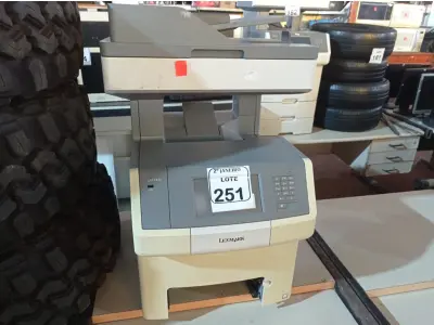 LOTE 251 - 01 IMPRESSORA MILTIFUNCIONAL MODELO X748TL MARCA LEXMARK. (NO ESTADO) ATENÇÃO! FAZER A VISITAÇÃO ANTES DE ARREMATAR, NÃO SABEMOS SE FUNCIONA. LEILÃO NÃO TEM GARANTIA E NEM DEVOLUÇÃO, SUJEITO A POSSÍVEIS AVARIAS VISÍVEIS/OCULTAS E/OU AUSÊNCIA DE COMPONENTES.
