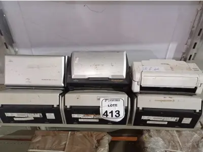 LOTE 413 - 09 SCANNERS MARCAS E MODELOS DIVERSOS. (NO ESTADO) ATENÇÃO! FAZER A VISITAÇÃO ANTES DE ARREMATAR, NÃO SABEMOS SE FUNCIONA. LEILÃO NÃO TEM GARANTIA E NEM DEVOLUÇÃO, SUJEITO A POSSÍVEIS AVARIAS VISÍVEIS/OCULTAS E/OU AUSÊNCIA DE COMPONENTES.