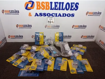 LOTE 194 - 01 CAIXA COM DIVERSAS RESISTÊNCIAS PARA CHUVEIRO. (NO ESTADO) ATENÇÃO! FAZER A VISITAÇÃO ANTES DE ARREMATAR, NÃO SABEMOS SE FUNCIONA. LEILÃO NÃO TEM GARANTIA E NEM DEVOLUÇÃO, SUJEITO A POSSÍVEIS AVARIAS VISÍVEIS/OCULTAS E/OU AUSÊNCIA DE COMPONENTES.