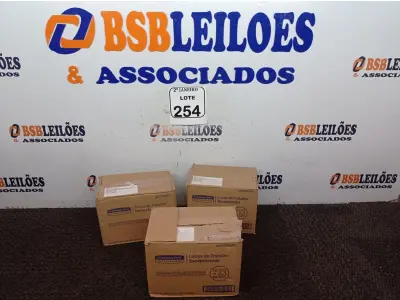 LOTE 254 - 03 CAIXAS COM SAQUINHOS PLÁSTICOS PARA DESCARTES DE ABSORVENTES, CONTEM 10 REFIS COM 60 UNIDADES CADA. (NO ESTADO) ATENÇÃO! FAZER A VISITAÇÃO ANTES DE ARREMATAR, NÃO SABEMOS SE FUNCIONA. LEILÃO NÃO TEM GARANTIA E NEM DEVOLUÇÃO, SUJEITO A POSSÍVEIS AVARIAS VISÍVEIS/OCULTAS E/OU AUSÊNCIA DE COMPONENTES.