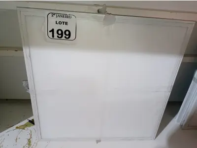 LOTE 199 - 05 PAINÉIS DE LED P/EMBUTIR. (NO ESTADO) ATENÇÃO! FAZER A VISITAÇÃO ANTES DE ARREMATAR, NÃO SABEMOS SE FUNCIONA. LEILÃO NÃO TEM GARANTIA E NEM DEVOLUÇÃO, SUJEITO A POSSÍVEIS AVARIAS VISÍVEIS/OCULTAS E/OU AUSÊNCIA DE COMPONENTES.