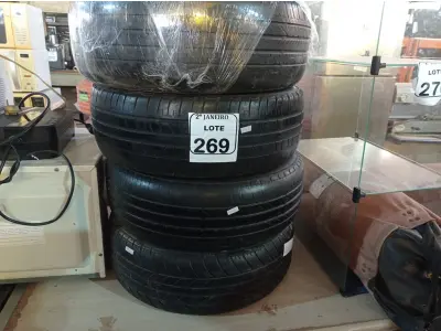 LOTE 269 - 04 RODAS DE FUSCA ORIGINAL. (NO ESTADO) ATENÇÃO! FAZER A VISITAÇÃO ANTES DE ARREMATAR, NÃO SABEMOS SE FUNCIONA. LEILÃO NÃO TEM GARANTIA E NEM DEVOLUÇÃO, SUJEITO A POSSÍVEIS AVARIAS VISÍVEIS/OCULTAS E/OU AUSÊNCIA DE COMPONENTES.