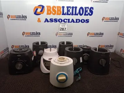 LOTE 287 - 08 BASES PARA LIQUIDIFICADORES. (NO ESTADO) ATENÇÃO! FAZER A VISITAÇÃO ANTES DE ARREMATAR, NÃO SABEMOS SE FUNCIONA. LEILÃO NÃO TEM GARANTIA E NEM DEVOLUÇÃO, SUJEITO A POSSÍVEIS AVARIAS VISÍVEIS/OCULTAS E/OU AUSÊNCIA DE COMPONENTES.