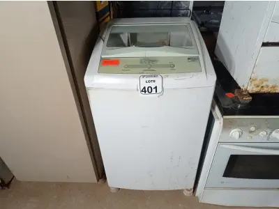 LOTE 401 - 01 MÁQUINA DE LAVAR ROUPAS CONTINENTAL. (NO ESTADO) ATENÇÃO! FAZER A VISITAÇÃO ANTES DE ARREMATAR, NÃO SABEMOS SE FUNCIONA. LEILÃO NÃO TEM GARANTIA E NEM DEVOLUÇÃO, SUJEITO A POSSÍVEIS AVARIAS VISÍVEIS/OCULTAS E/OU AUSÊNCIA DE COMPONENTES.