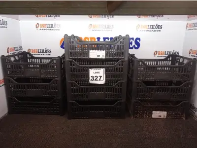 LOTE 327 - 10 CESTOS EM PLÁSTICO. (NO ESTADO) ATENÇÃO! FAZER A VISITAÇÃO ANTES DE ARREMATAR, NÃO SABEMOS SE FUNCIONA. LEILÃO NÃO TEM GARANTIA E NEM DEVOLUÇÃO, SUJEITO A POSSÍVEIS AVARIAS VISÍVEIS/OCULTAS E/OU AUSÊNCIA DE COMPONENTES.