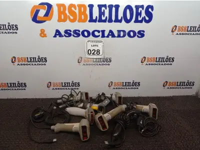 LOTE 028 - 08 LEITORES DE CÓDIGO DE BARRAS. (NO ESTADO) ATENÇÃO! FAZER A VISITAÇÃO ANTES DE ARREMATAR, NÃO SABEMOS SE FUNCIONA. LEILÃO NÃO TEM GARANTIA E NEM DEVOLUÇÃO, SUJEITO A POSSÍVEIS AVARIAS VISÍVEIS/OCULTAS E/OU AUSÊNCIA DE COMPONENTES.