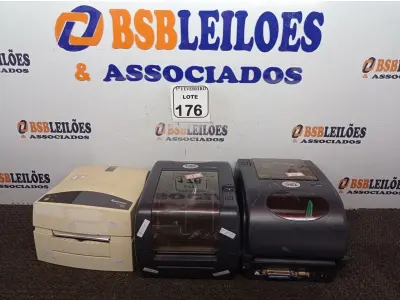 LOTE 176 - 03 IMPRESSORAS TÉRMICAS, SENDO 02 MARCA TSC E 01 INTERMEC. (NO ESTADO) ATENÇÃO! FAZER A VISITAÇÃO ANTES DE ARREMATAR, NÃO SABEMOS SE FUNCIONA. LEILÃO NÃO TEM GARANTIA E NEM DEVOLUÇÃO, SUJEITO A POSSÍVEIS AVARIAS VISÍVEIS/OCULTAS E/OU AUSÊNCIA DE COMPONENTES.
