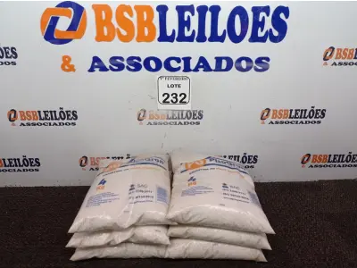LOTE 232 - 06 PACOTES DE GRENETINA COM 4KG CADA (NOVO) (NO ESTADO) ATENÇÃO! FAZER A VISITAÇÃO ANTES DE ARREMATAR, NÃO SABEMOS SE FUNCIONA. LEILÃO NÃO TEM GARANTIA E NEM DEVOLUÇÃO, SUJEITO A POSSÍVEIS AVARIAS VISÍVEIS/OCULTAS E/OU AUSÊNCIA DE COMPONENTES.