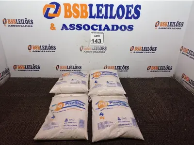 LOTE 143 - 06 PACOTES DE GRANITINA/08 PARA GRAFIADO COM 4KG CADA. (NO ESTADO) ATENÇÃO! FAZER A VISITAÇÃO ANTES DE ARREMATAR, NÃO SABEMOS SE FUNCIONA. LEILÃO NÃO TEM GARANTIA E NEM DEVOLUÇÃO, SUJEITO A POSSÍVEIS AVARIAS VISÍVEIS/OCULTAS E/OU AUSÊNCIA DE COMPONENTES.