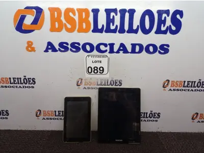 LOTE 089 - 02 TABLET’S COM AVARIAS. (NO ESTADO) ATENÇÃO! FAZER A VISITAÇÃO ANTES DE ARREMATAR, NÃO SABEMOS SE FUNCIONA. LEILÃO NÃO TEM GARANTIA E NEM DEVOLUÇÃO, SUJEITO A POSSÍVEIS AVARIAS VISÍVEIS/OCULTAS E/OU AUSÊNCIA DE COMPONENTES.