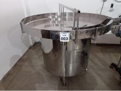 LOTE 003 - 01 MESA ALIMENTADORA DE GARRAFAS ROTATIVA 1,4M DIÂMETRO MILA INOX. (NO ESTADO) ATENÇÃO! FAZER A VISITAÇÃO ANTES DE ARREMATAR, NÃO SABEMOS SE FUNCIONA. LEILÃO NÃO TEM GARANTIA E NEM DEVOLUÇÃO, SUJEITO A POSSÍVEIS AVARIAS VISÍVEIS/OCULTAS E/OU AUSÊNCIA DE COMPONENTES.