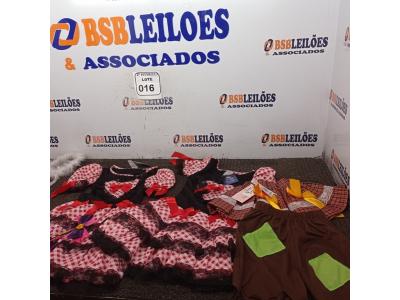 LOTE 016 - 02 VESTIDOS JUNINOS, SENDO 01 TAMANHO 2 E 01 TAMANHO 4, 02 TIARAS, 02 SAIAS AVULSAS, SENDO 01 SAIA BB E 01 P E 01 CALÇÃO JUNINO TAMANHO 1 ANO.  (NOVO) (NO ESTADO) ATENÇÃO! FAZER A VISITAÇÃO ANTES DE ARREMATAR, NÃO SABEMOS SE FUNCIONA. LEILÃO NÃO TEM GARANTIA E NEM DEVOLUÇÃO, SUJEITO A POSSÍVEIS AVARIAS VISÍVEIS/OCULTAS E/OU AUSÊNCIA DE COMPONENTES.