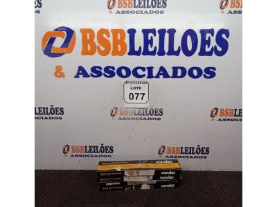 LOTE 077 - 04 MASSAS P/CALAFETAR MARCA VONDER (NOVO). (NO ESTADO) ATENÇÃO! FAZER A VISITAÇÃO ANTES DE ARREMATAR, NÃO SABEMOS SE FUNCIONA. LEILÃO NÃO TEM GARANTIA E NEM DEVOLUÇÃO, SUJEITO A POSSÍVEIS AVARIAS VISÍVEIS/OCULTAS E/OU AUSÊNCIA DE COMPONENTES.