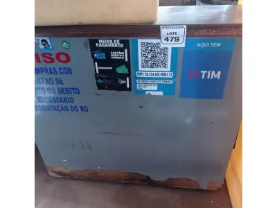 LOTE 479 - 01 BALCÃO EM L EM MADEIRA. (NO ESTADO) ATENÇÃO! FAZER A VISITAÇÃO ANTES DE ARREMATAR, NÃO SABEMOS SE FUNCIONA. LEILÃO NÃO TEM GARANTIA E NEM DEVOLUÇÃO, SUJEITO A POSSÍVEIS AVARIAS VISÍVEIS/OCULTAS E/OU AUSÊNCIA DE COMPONENTES.