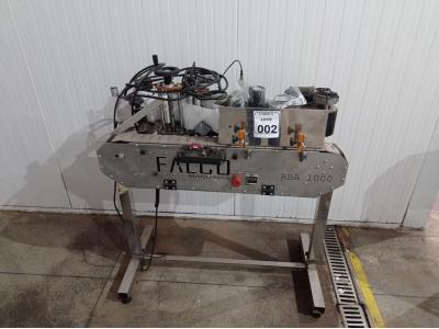 LOTE 002 - 01 ROTULADORA E DATADORA SEMI AUTOMÁTICA FALCO. (NO ESTADO) ATENÇÃO! FAZER A VISITAÇÃO ANTES DE ARREMATAR, NÃO SABEMOS SE FUNCIONA. LEILÃO NÃO TEM GARANTIA E NEM DEVOLUÇÃO, SUJEITO A POSSÍVEIS AVARIAS VISÍVEIS/OCULTAS E/OU AUSÊNCIA DE COMPONENTES.