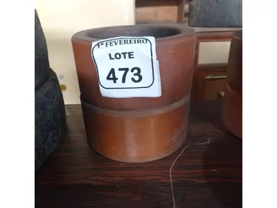 LOTE 473 - 02 RODAS PARA EMPILHADEIRA. (NO ESTADO) ATENÇÃO! FAZER A VISITAÇÃO ANTES DE ARREMATAR, NÃO SABEMOS SE FUNCIONA. LEILÃO NÃO TEM GARANTIA E NEM DEVOLUÇÃO, SUJEITO A POSSÍVEIS AVARIAS VISÍVEIS/OCULTAS E/OU AUSÊNCIA DE COMPONENTES.