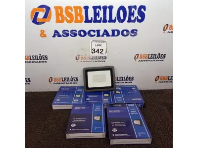 LOTE 342 - 05 REFLETORES LED PARA AMBIENTES EXTERNOS 100W.(NOVO) (NO ESTADO) ATENÇÃO! FAZER A VISITAÇÃO ANTES DE ARREMATAR, NÃO SABEMOS SE FUNCIONA. LEILÃO NÃO TEM GARANTIA E NEM DEVOLUÇÃO, SUJEITO A POSSÍVEIS AVARIAS VISÍVEIS/OCULTAS E/OU AUSÊNCIA DE COMPONENTES.
